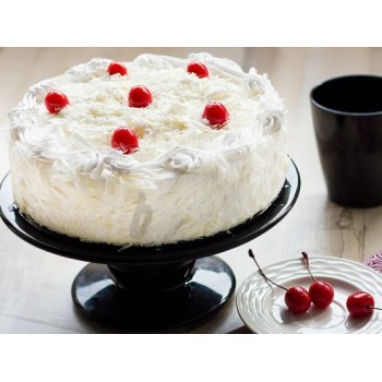 500gms WHITE FOREST CAKE FRESH CREAM 
